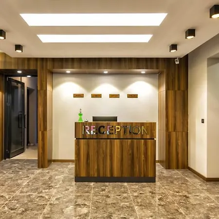 Ferah Apartmanhotel 2*